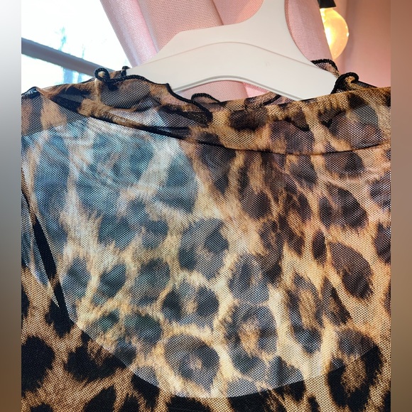 forever 21 sheer leopard dress with scalloped edge and slip underneath - Picture 2 of 2